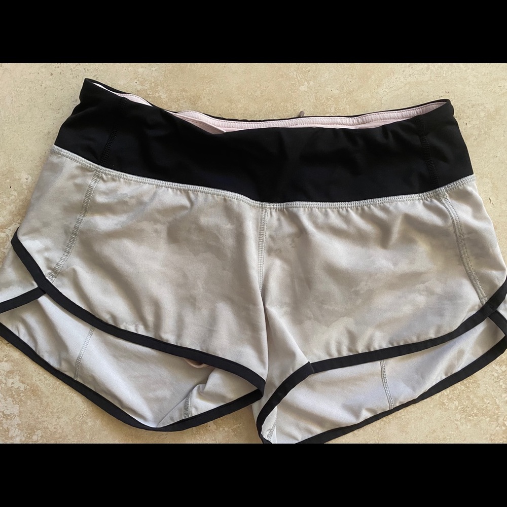 Lululemon speed up shorts 2.5” inseam